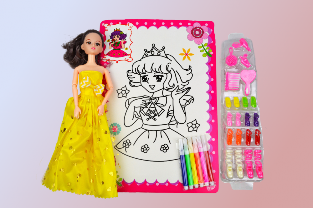 Игрушка Кукла на листе с фломастерами
